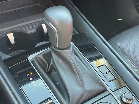 Used 2025 MAZDA CX-50 AWD 2.5 Hybrid w/ Premium Pkg image 4