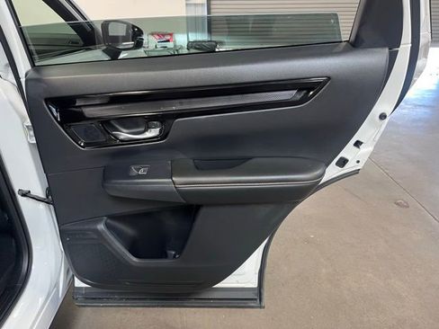 Used 2025 Honda CR-V Sport Touring image 15