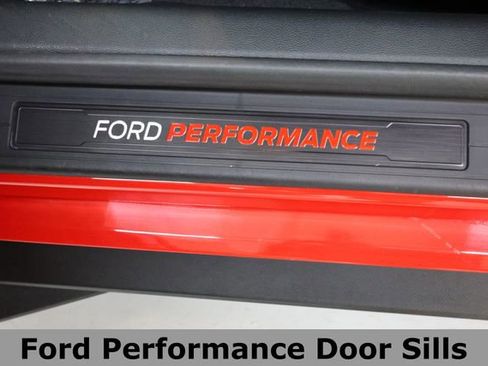 Used 2022 Ford Mustang Shelby GT500 w/ Carbon Fiber Track Pack RWD image 38