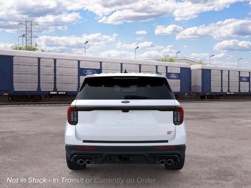 New 2026 Ford Explorer ST AWD/4WD image 5