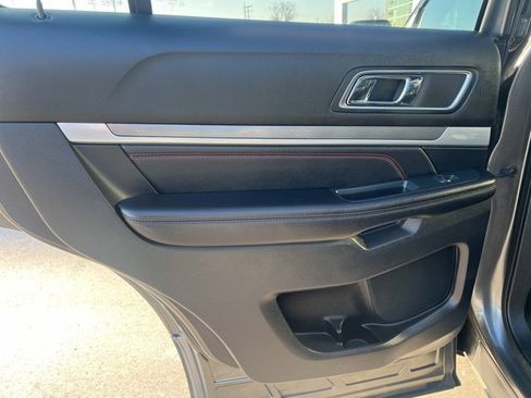 Used 2018 Ford Explorer Sport w/ Equipment Group 401A image 19