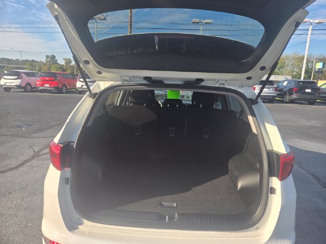 Used 2019 Kia Sportage LX FWD image 10
