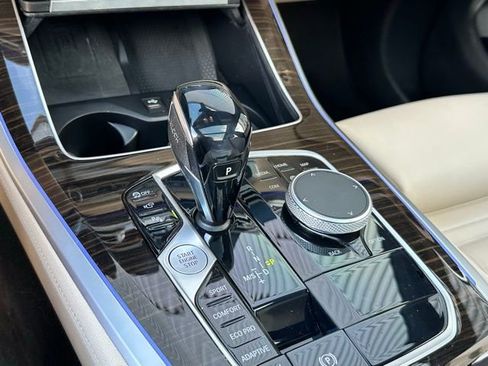 Used 2021 BMW X5 sDrive40i w/ Premium Package image 26