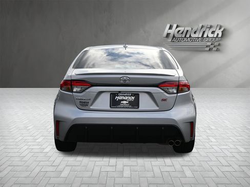 Used 2024 Toyota Corolla SE image 9