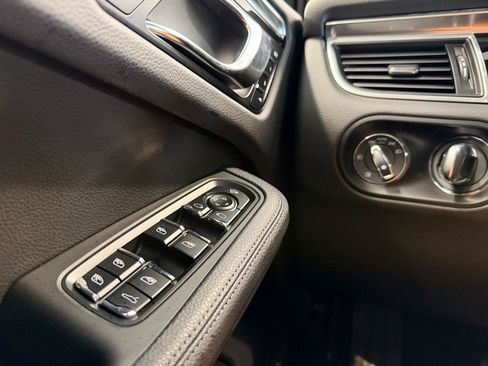 Used 2015 Porsche Macan S AWD/4WD image 48