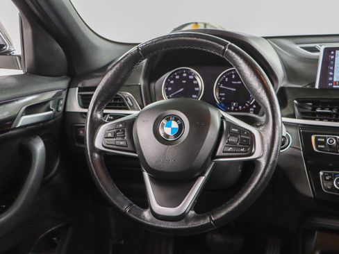 Used 2022 BMW X2 sDrive28i image 12