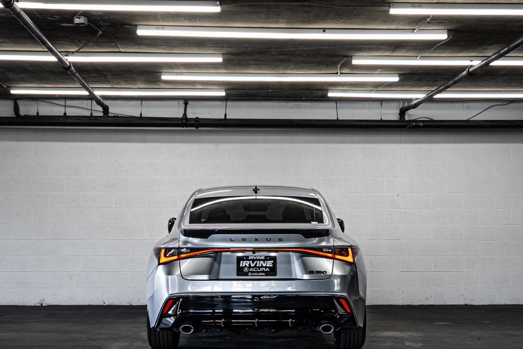 Used 2026 Lexus IS 350 F Sport RWD image 4