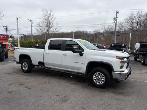 Used 2021 Chevrolet Silverado 2500 LT w/ Convenience Package image 5