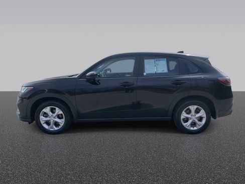 Used 2023 Honda HR-V LX image 6