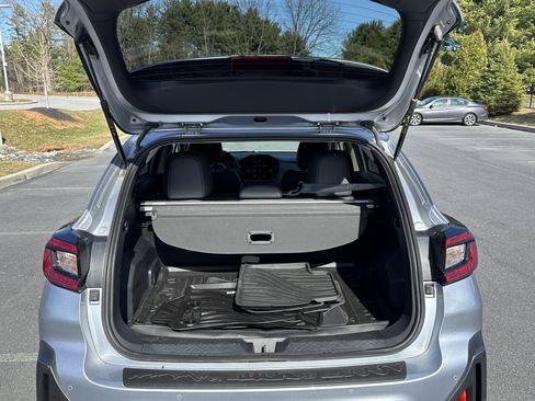 Used 2024 Subaru Crosstrek 2.5i Limited image 10