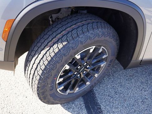 New 2026 Chevrolet Traverse Z71 image 9