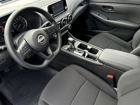 New 2025 Nissan Sentra S image 10