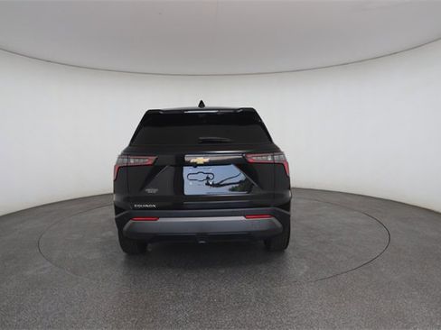 Used 2025 Chevrolet Equinox LT w/ Safety and Technology Package image 15