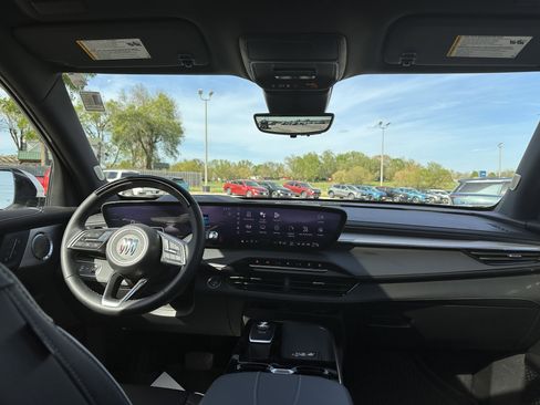 Certified 2025 Buick Enclave Avenir w/ Super Cruise Package image 52