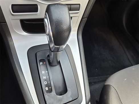 Used 2018 Ford Fiesta SE image 19