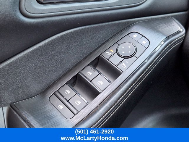 Used 2025 Nissan Rogue SV AWD/4WD image 31