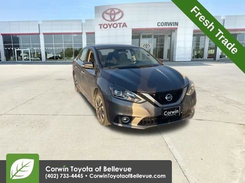Used 2017 Nissan Sentra SR image 1