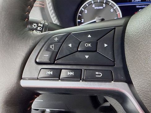 Certified 2025 Nissan Sentra SR w/ SR Premium Package image 13