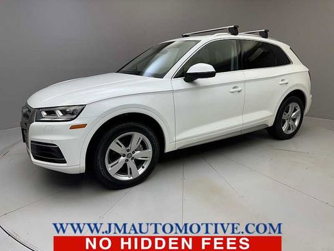 Used 2019 Audi Q5 2.0T Premium Plus w/ Premium Plus Package AWD/4WD image 1