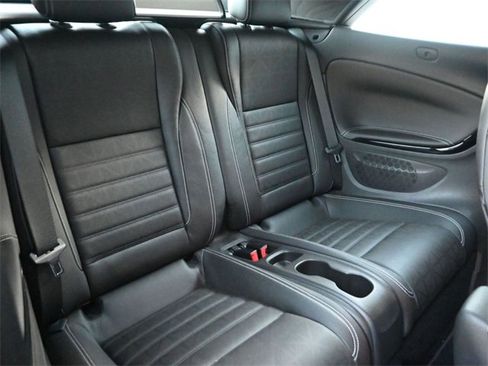 Used 2016 Buick Cascada Premium image 23