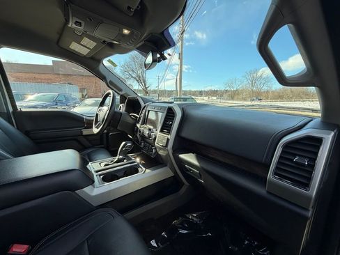 Used 2019 Ford F150 Lariat w/ Equipment Group 502A Luxury image 14