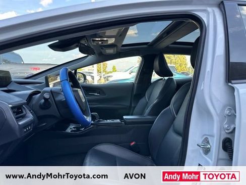 Used 2024 Toyota Prius XLE AWD/4WD image 10