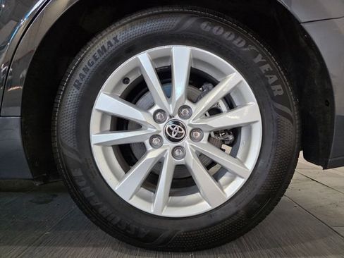 Used 2025 Toyota Camry LE FWD image 23