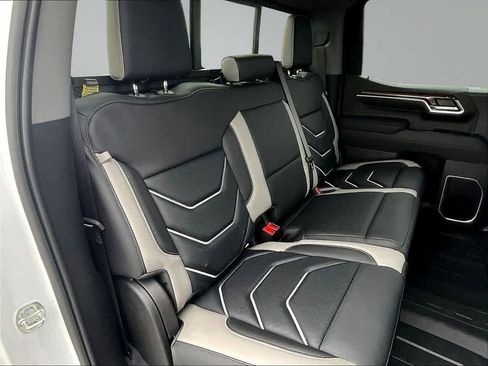 New 2026 Chevrolet Silverado 1500 RST w/ Dark Appearance Package AWD/4WD image 28