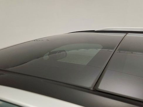 Used 2024 Cadillac XT6 Premium Luxury w/ Technology Package image 10