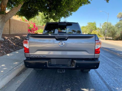 Used 2021 Nissan Titan S w/ S Utility Package RWD image 5