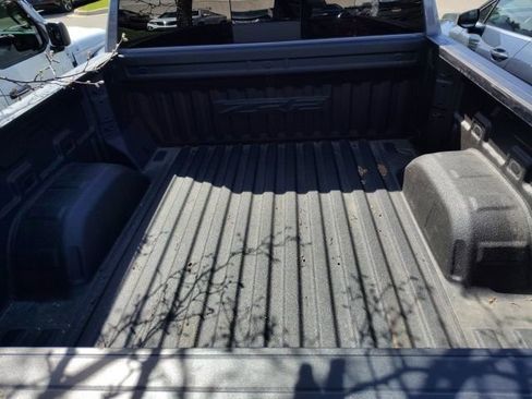 Used 2024 Chevrolet Silverado 1500 ZR2 w/ Technology Package image 13