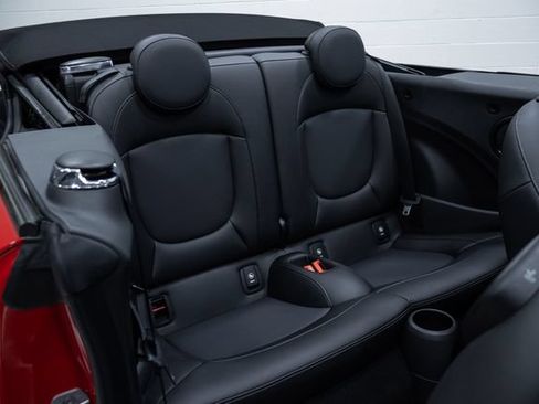 Used 2020 MINI Cooper Convertible FWD image 23