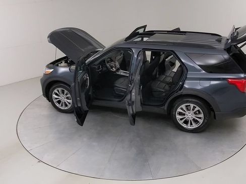Certified 2023 Ford Explorer XLT w/ Equipment Group 202A AWD/4WD image 56