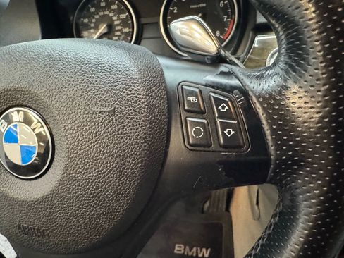 Used 2009 BMW 335i Coupe image 17
