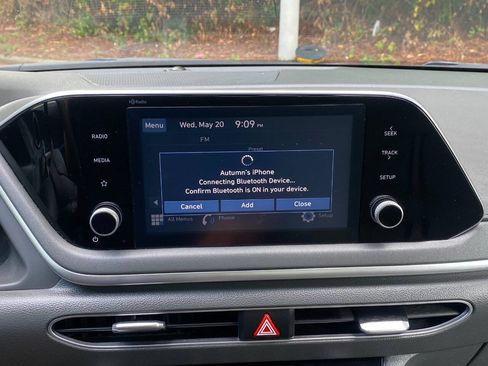 Used 2021 Hyundai Sonata SE w/ Winter Weather Package FWD image 25