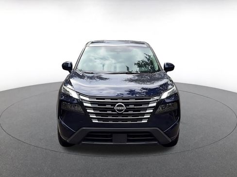 Used 2025 Nissan Rogue SV image 10