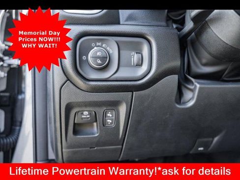 New 2025 RAM 1500 Big Horn AWD/4WD image 40