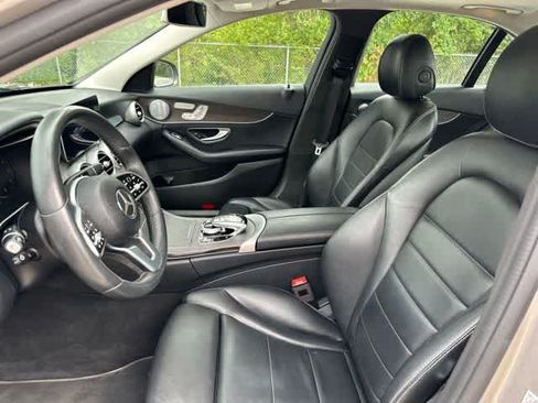 Used 2019 Mercedes-Benz C 300 4MATIC Sedan image 5