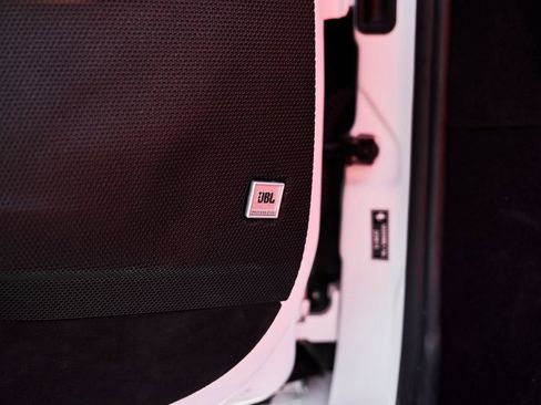 Used 2024 Ferrari SF90 Spider AWD/4WD image 39