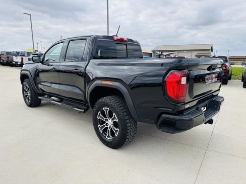 Used 2024 GMC Canyon AT4 w/ AT4 Premium Package image 39