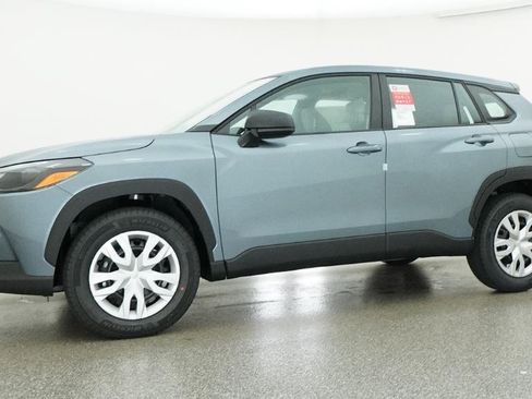 New 2026 Toyota Corolla Cross L image 26