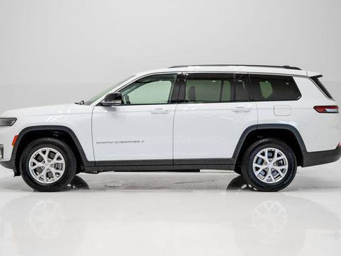 Certified 2023 Jeep Grand Cherokee L Limited w/ Trailer Tow Group (B) AWD/4WD image 31