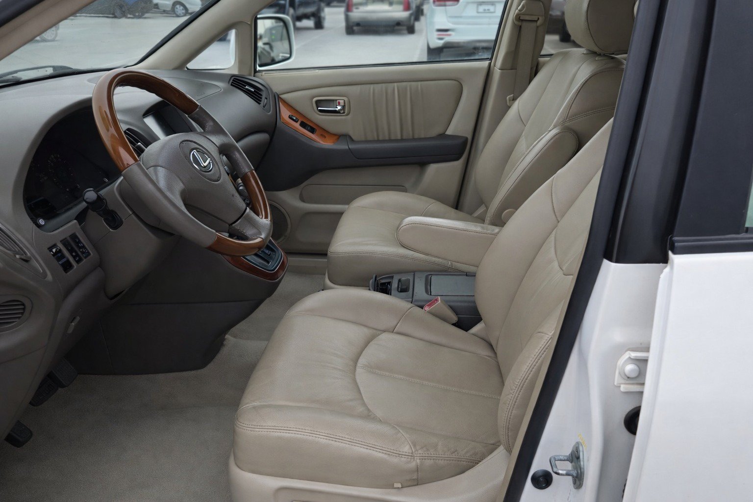 Used 2003 Lexus RX 300 4WD w/ Premium Plus Value Pkg image 7