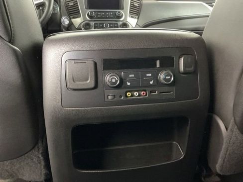 Used 2015 Chevrolet Tahoe LTZ AWD/4WD image 25