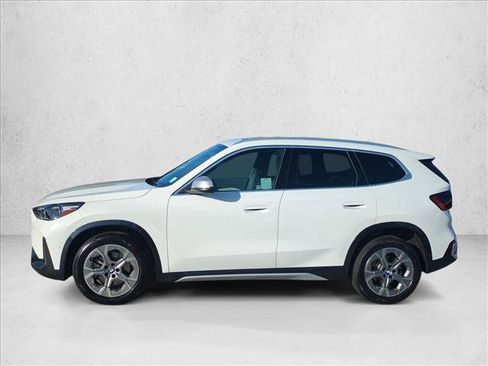 Used 2023 BMW X1 xDrive28i w/ Convenience Package AWD/4WD image 9