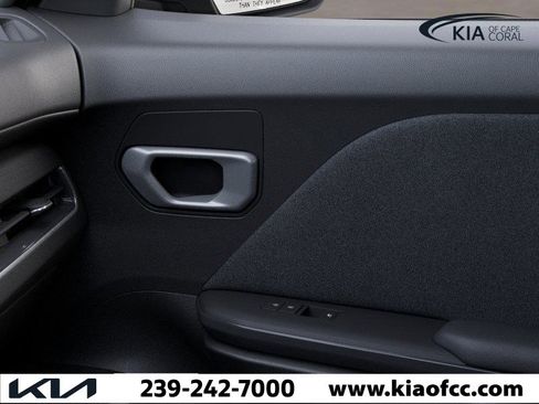 New 2026 Kia K4 LXS image 25