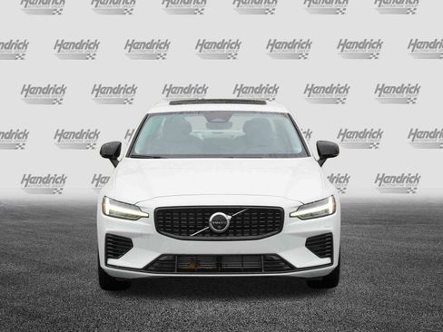 Used 2024 Volvo S60 T8 Plus w/ Climate Package image 3
