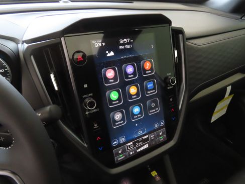 New 2025 Subaru Forester Limited image 18