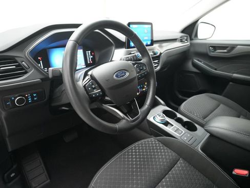 Certified 2023 Ford Escape Active AWD/4WD image 8