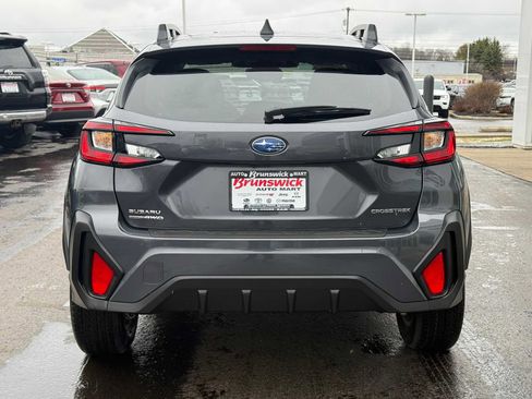 Certified 2025 Subaru Crosstrek 2.0i Premium image 5